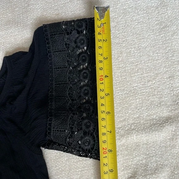 Pull and Bear women’s black blouse size s beautiful lace detail - Picture 11 of 13